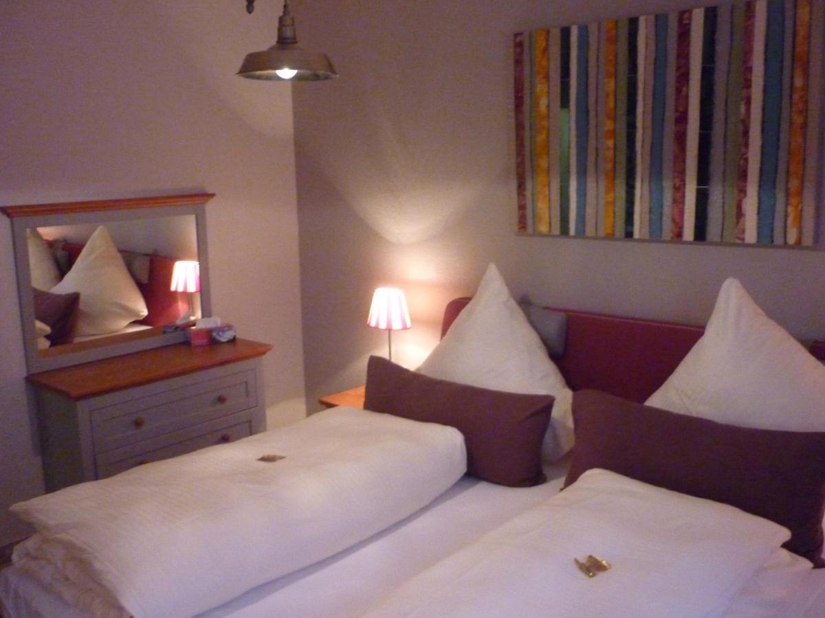 Zu Jeddelohs Lodge Hotel Gladenbach المظهر الخارجي الصورة